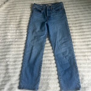 Levi Womens US25 Wedgie Straight Button Fly Blue Jeans